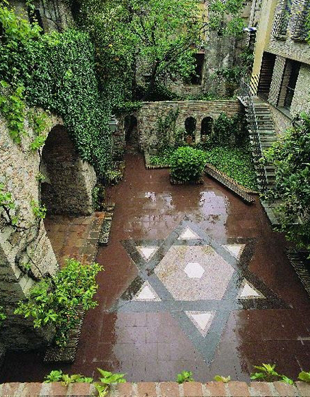 El Pati dels Rabins (Foto: Jordi S. Carrera)