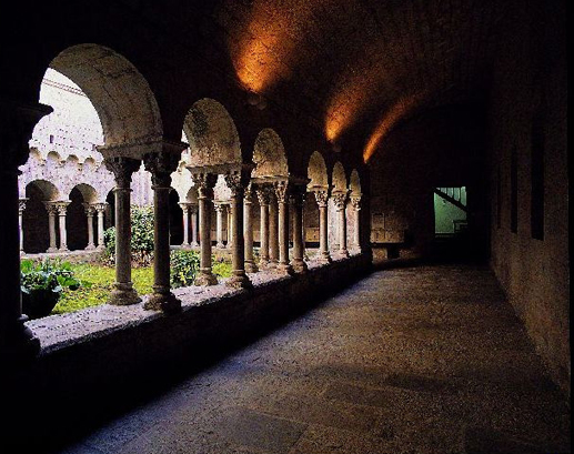 El Claustre de Sant Pere de Galligants (Foto: Jordi S. Carrera)