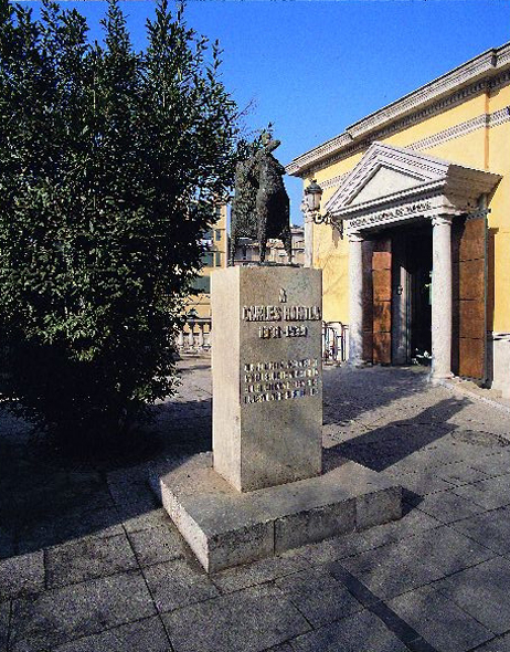 Monument a Carles Rahola (Foto: Jordi S. Carrera)