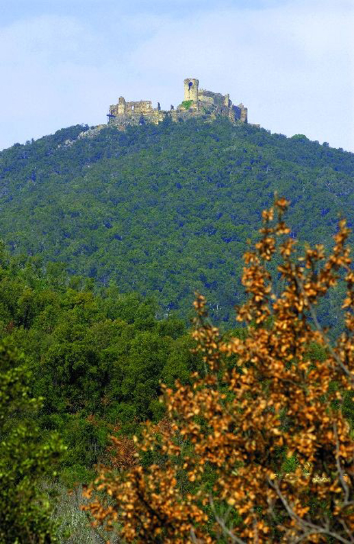 El castell de Montsoriu (Foto: Josep Segur)