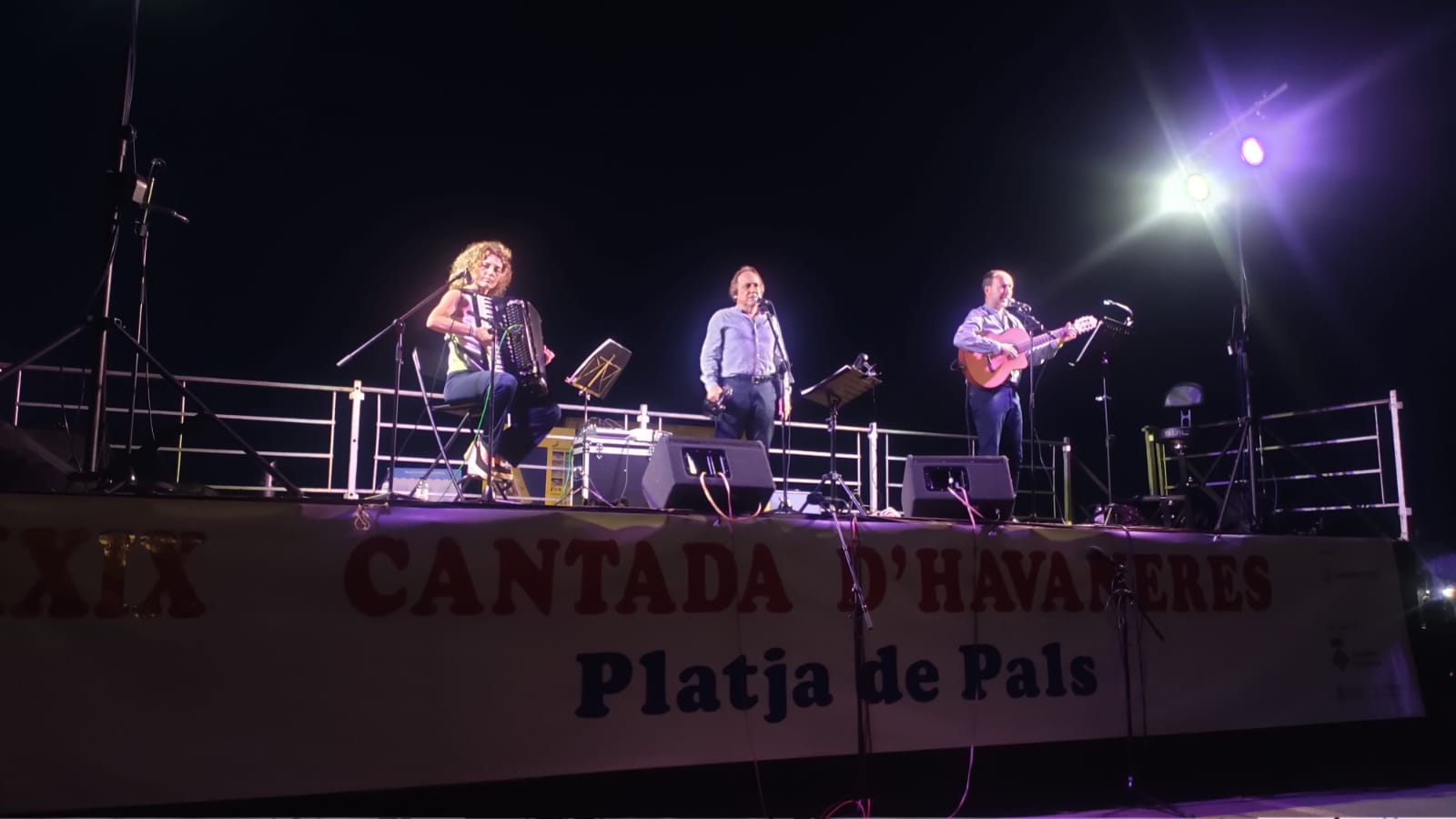 Vela Blanca-Vela blanca
