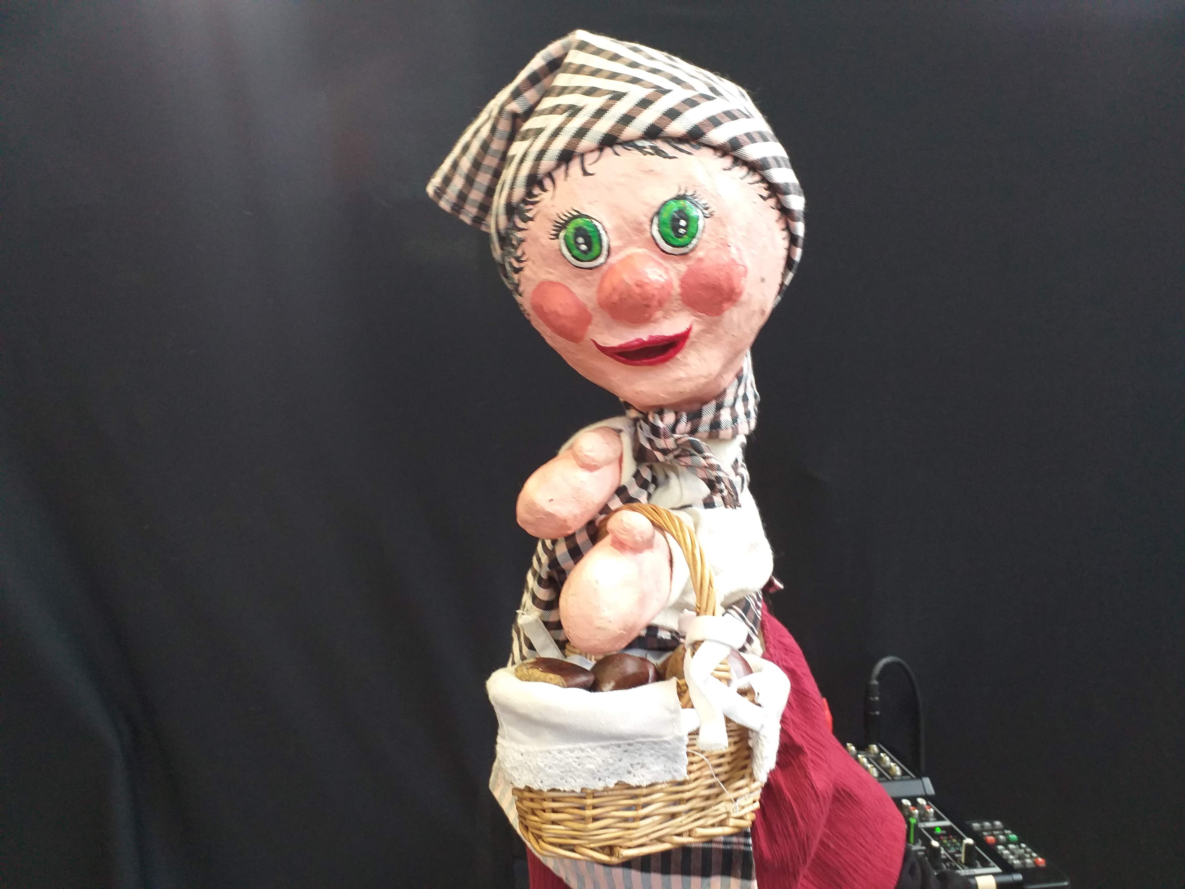 Alma i la Mar de Contes-Contes de castanyes i moniatos