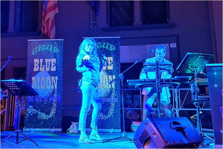 Blue Moon-Ball per a festes i saraus