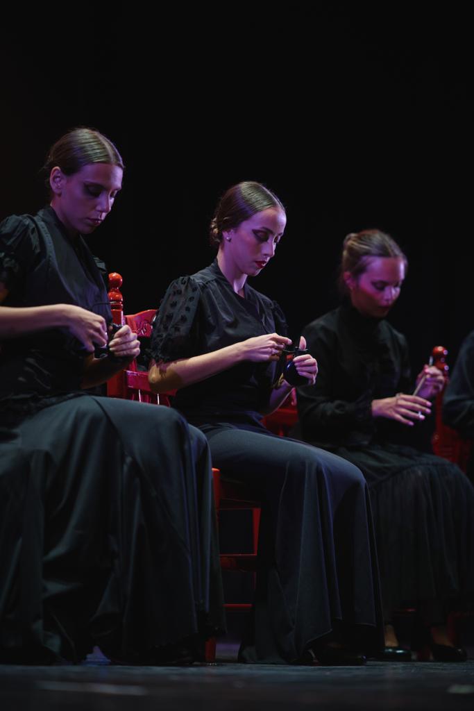 Jove Ballet de l'Escola de Flamenc Pilar Sánchez -La casa de Bernarda Alba 