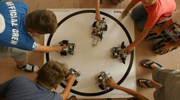Nova Eruditio-Torneig de sumo amb EV3 Mindstorms