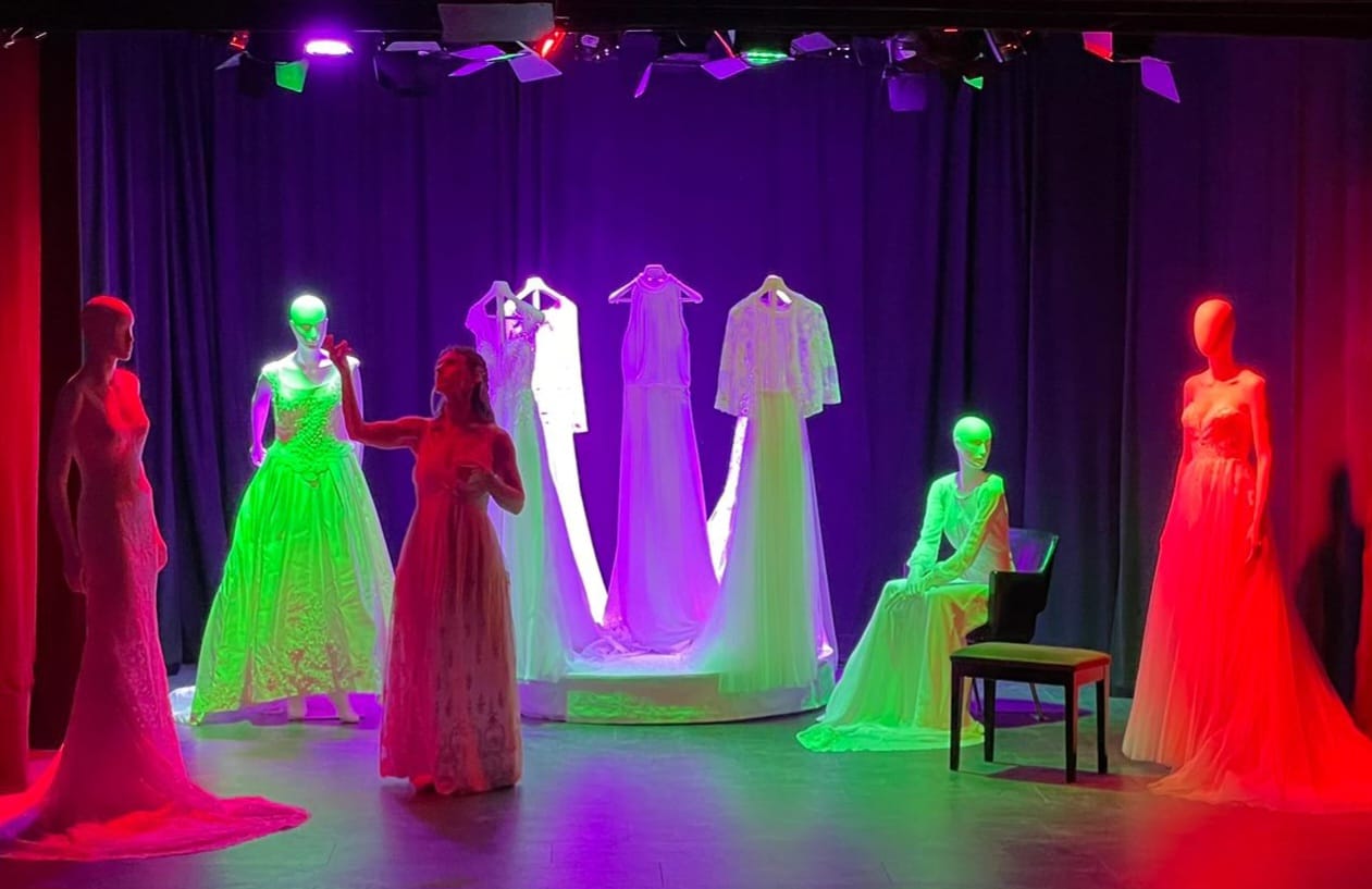 Secció Dramàtica del Centre Catòlic d’Olot-Fàbrica de núvies