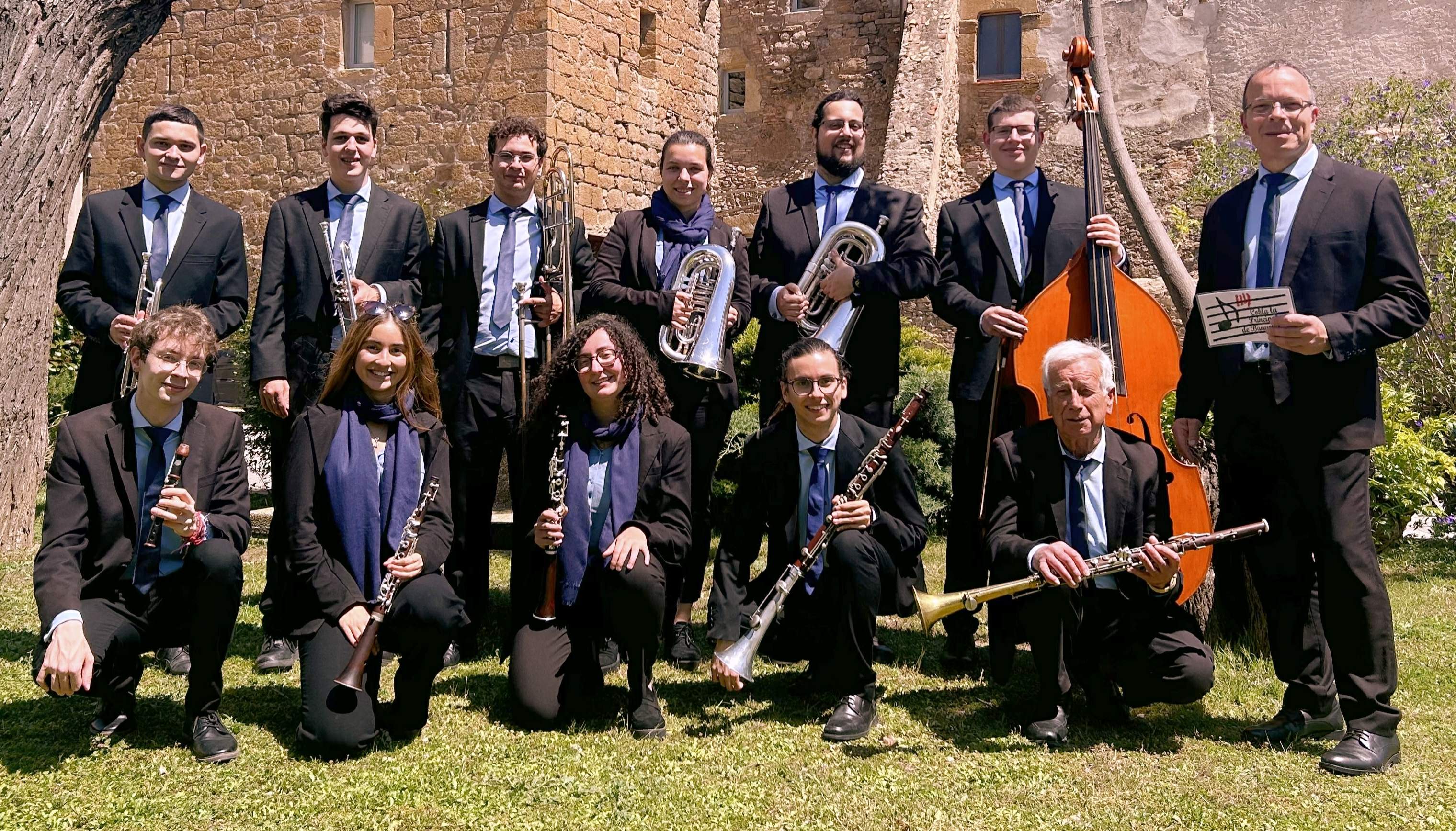 Cobla La Principal de Banyoles-Audicions de sardanes, oficis, cercaviles i balls vuitcentistes