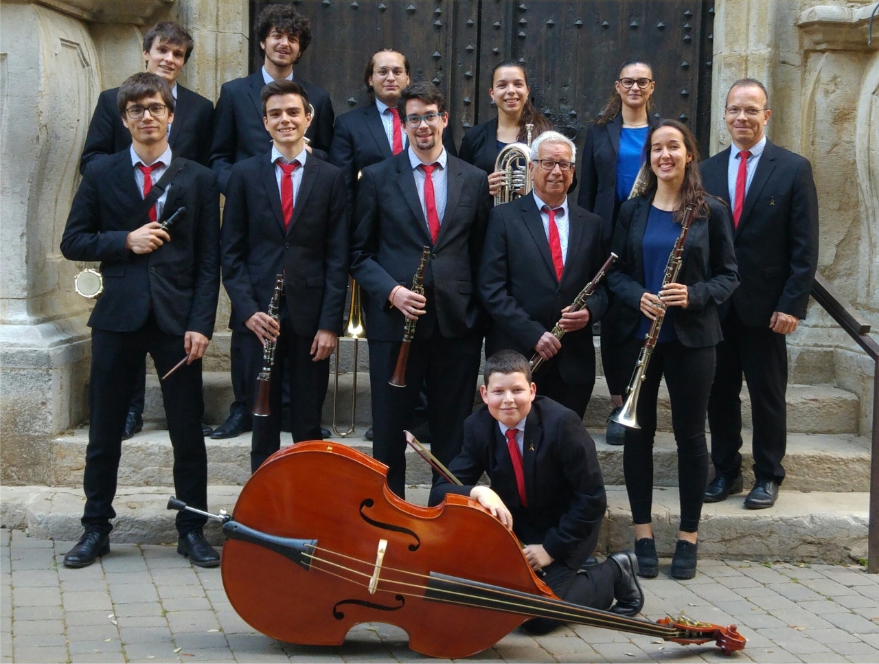 Cobla La Principal de Banyoles-Audicions de sardanes, oficis, cercaviles i balls vuitcentistes