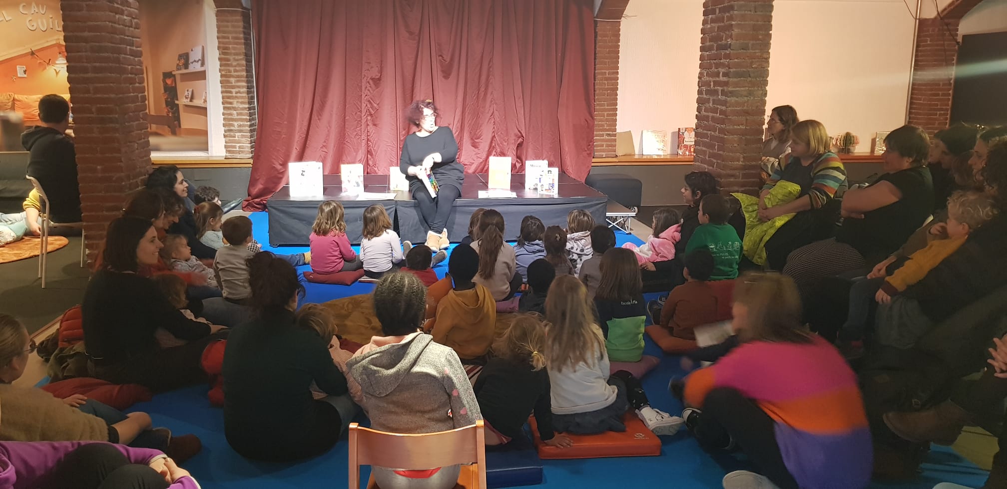 Borinotgroc / M. Dolors Arqué-Gargots (contes d' art)