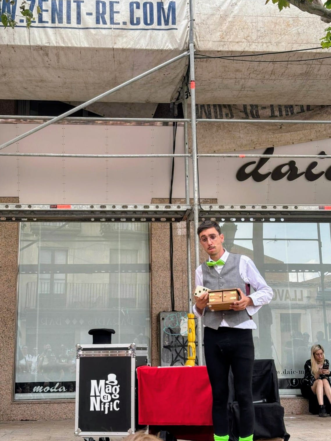 TotalCirc-El Mag Nífic