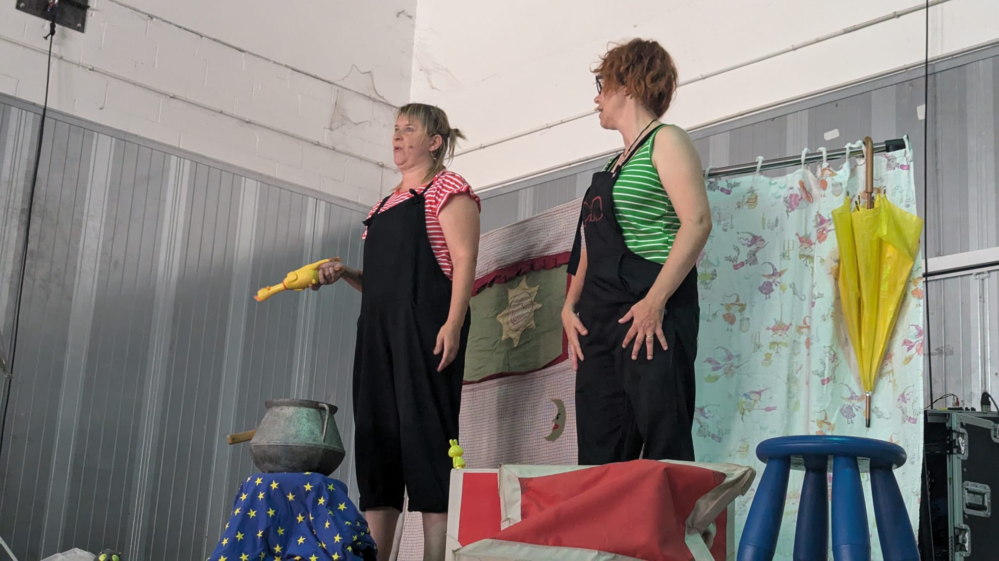 Teatre de Contacte-La Cric i la Crac i el misteri de la xocolata