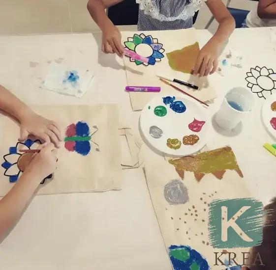 Krea-kreatiu-Taller de pintura sobre roba