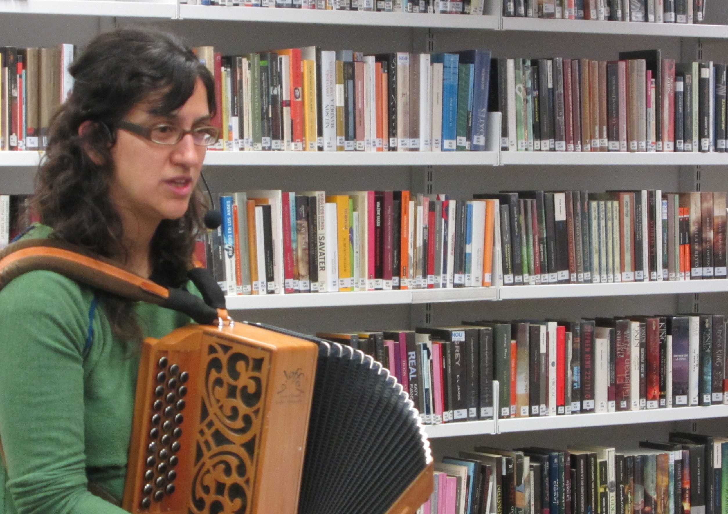 ClarART-Contes per despertar els adults