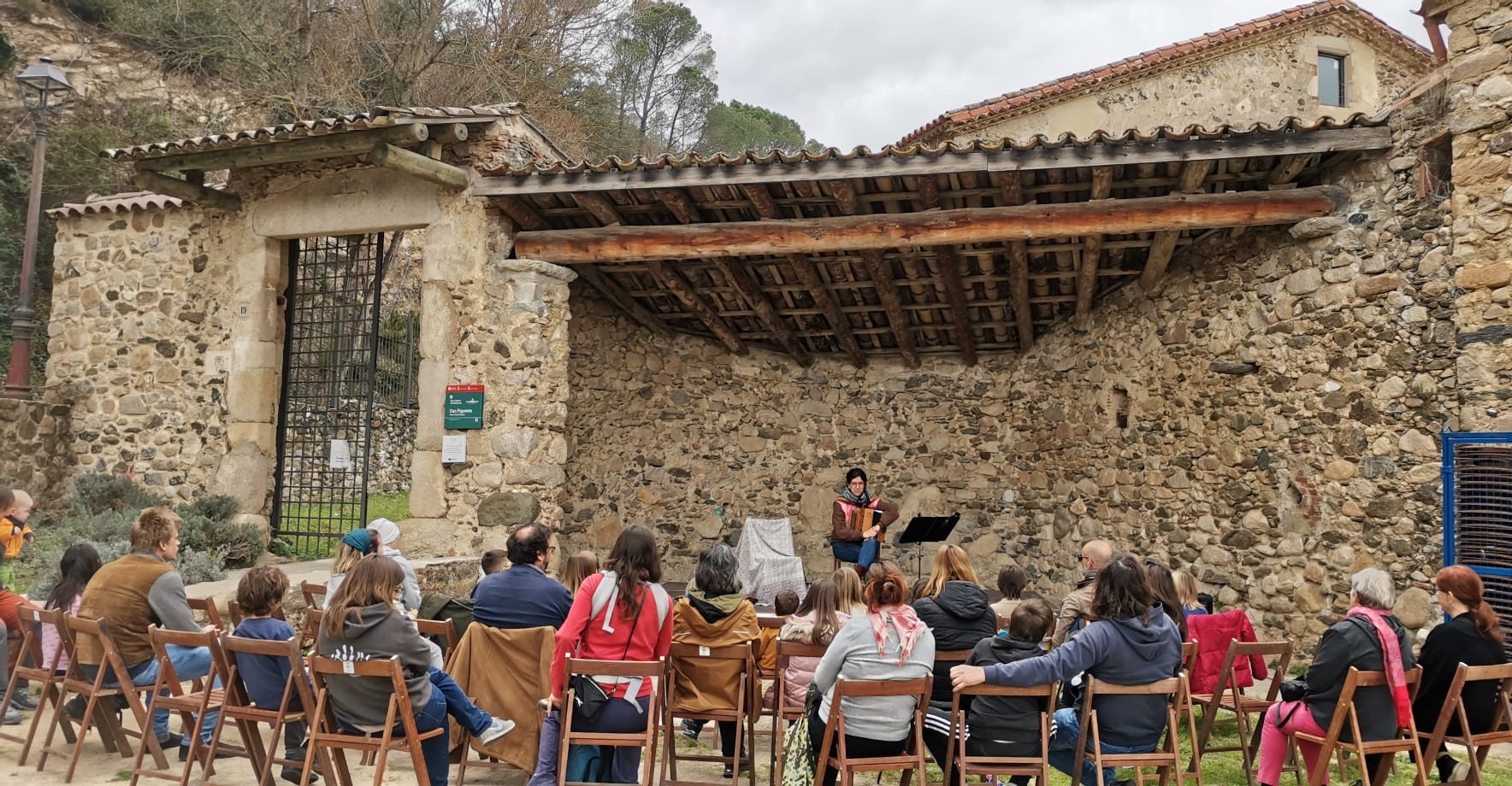 ClarART-Rondalles de muntanya