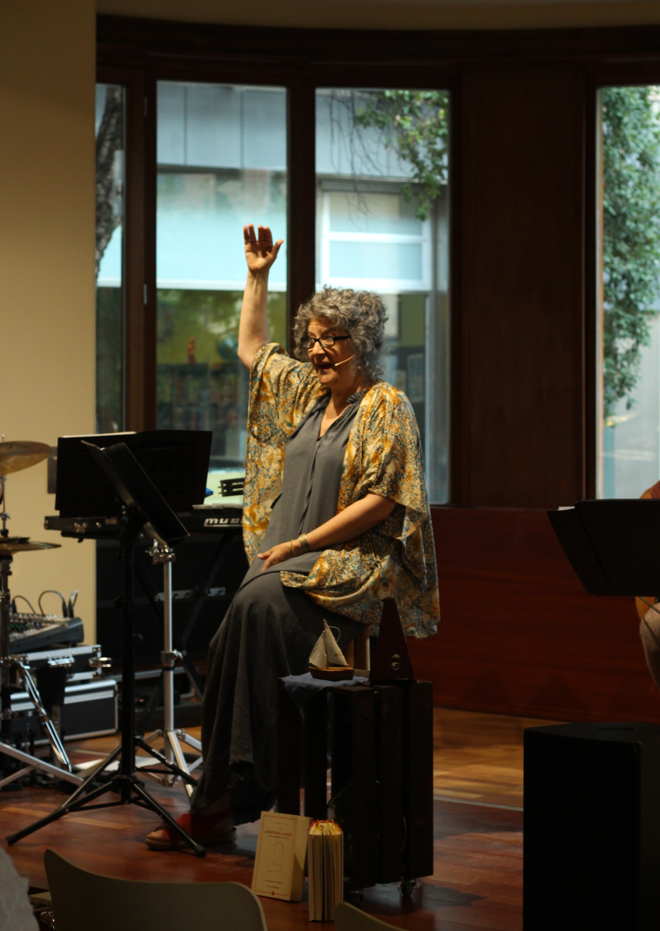 MHelena-Poesi dona: Clementina Arderiu i les veus que obren camí