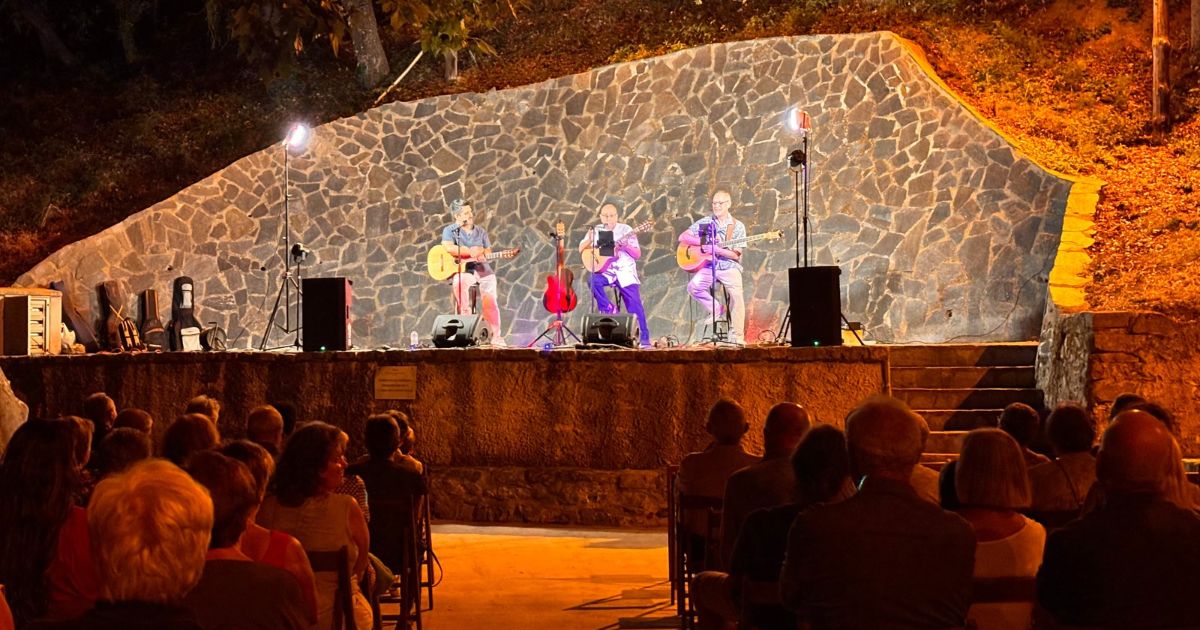 Aigua Clara Grup d'Havaneres-Un viatge des del mar fins a la taverna farcit de cançons i havaneres d'autor