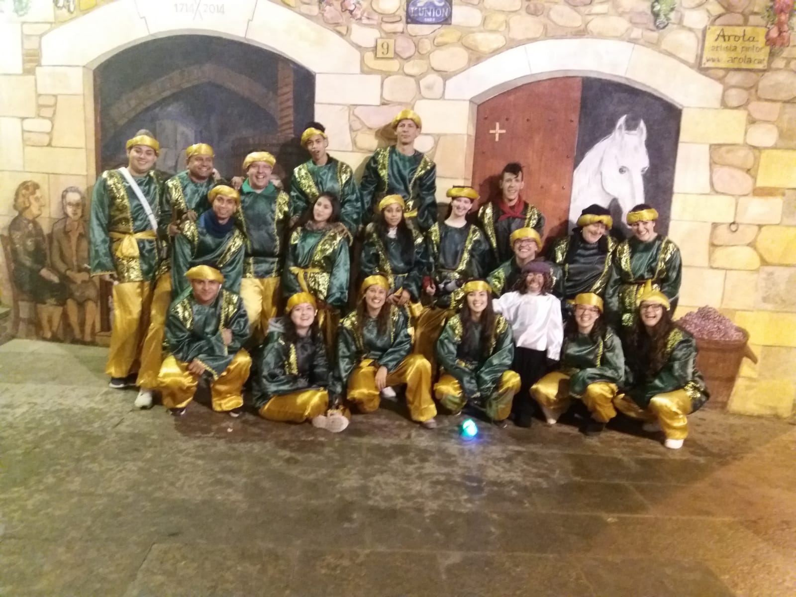 Associació Juvenil Salsa Jove-Reis d'Orient