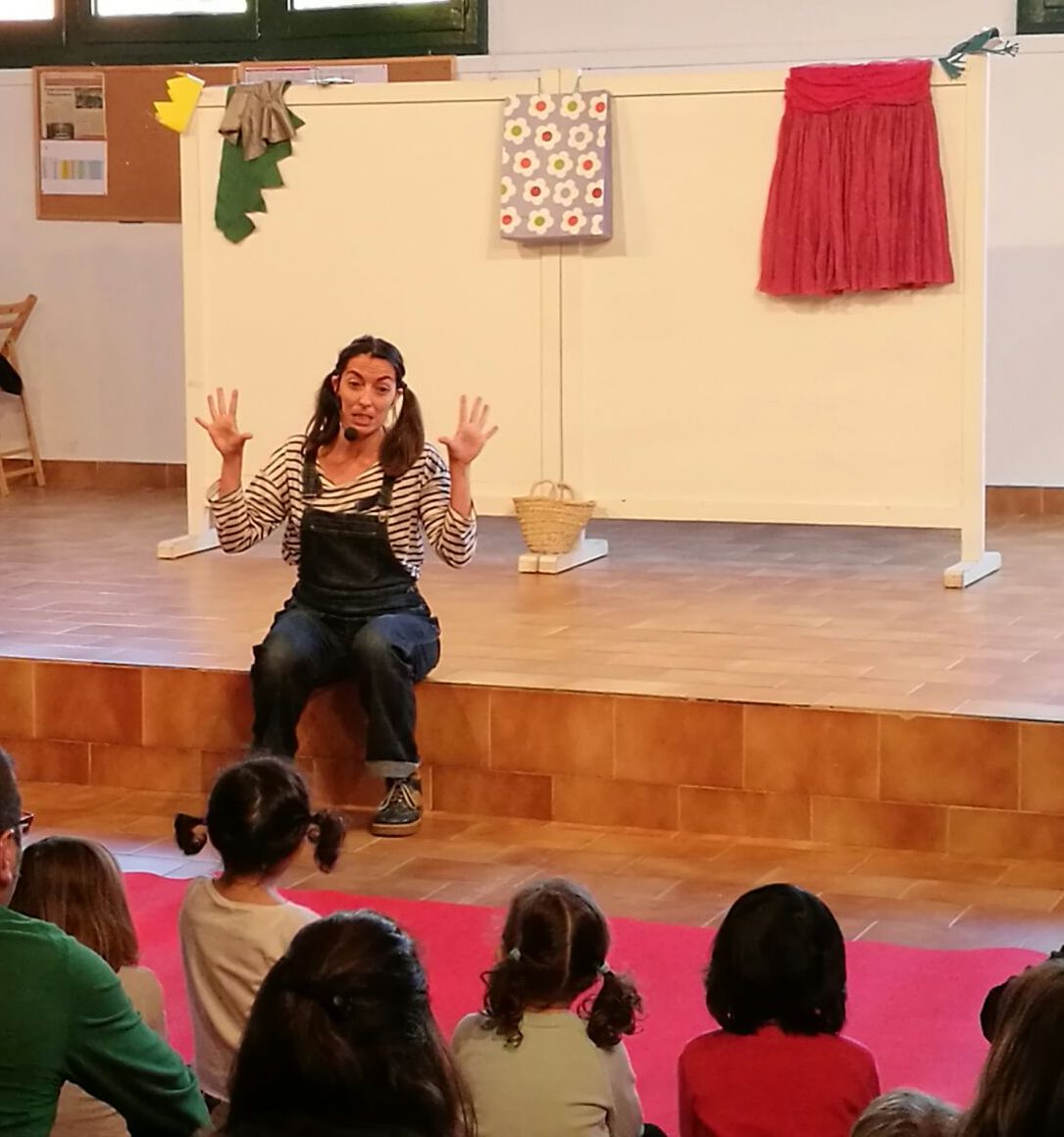 Núria Clemares-Dones de colors (perspectiva de gènere, coeducació)
