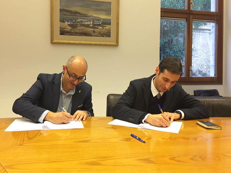 Foto : El Consorci de les Vies Verdes de Girona i TEISA regulen la càrrega de bicicletes als busos del grup de transport