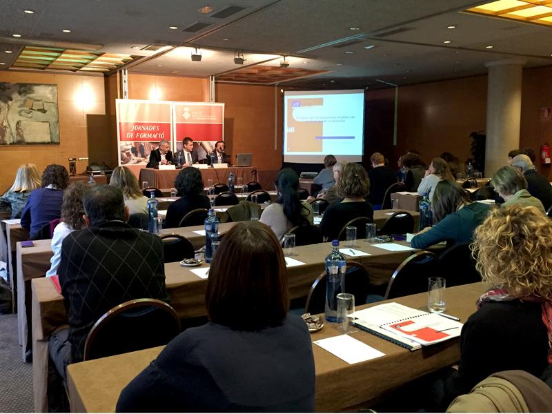 Foto : 90 t&egrave;cnics de setanta ajuntaments assisteixen enguany a les set jornades de formaci&oacute; del IV Seminari d&