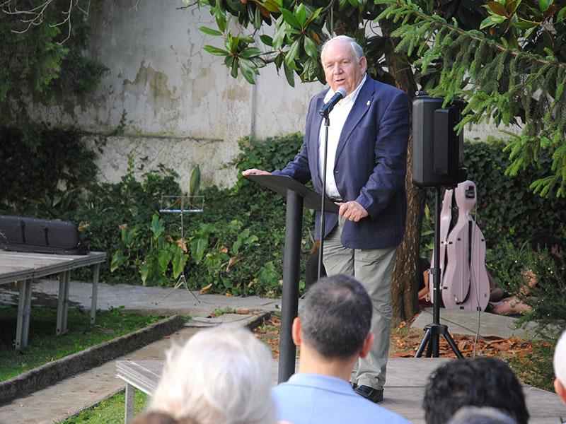 Foto : Inauguraci&oacute; de l&rsquo;exposici&oacute; &laquo;El tren de la modernitat&raquo; a Sant Feliu de Gu&iacute;xols<