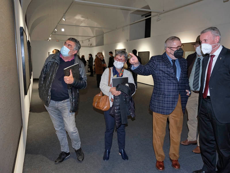 Foto 4: La Casa de Cultura de la Diputació de Girona presenta l'exposició «Persistències» juntament amb el catàleg del projec