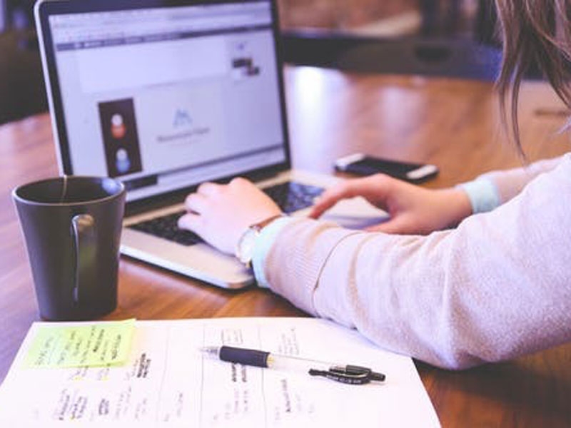 Foto : La Diputació de Girona impulsa la transformació digital de les empreses a través del programa d'emprenedoria «Co-Crei