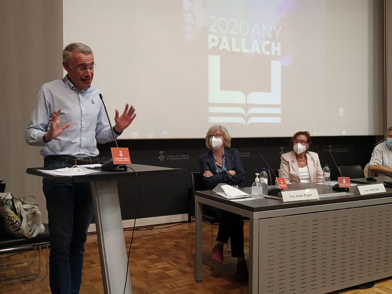 Foto : La Casa de Cultura recorda el llegat del polític i pedagog Josep Pallach amb una exposició