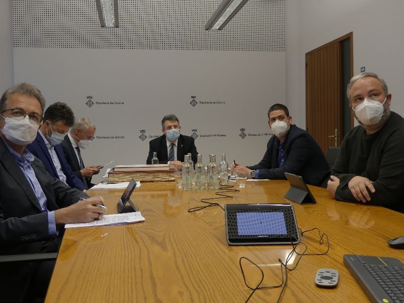 Foto : El Ple de la Diputació aprova tres línies de subvencions del Servei d'Esports per finançar accions de promoció i fome