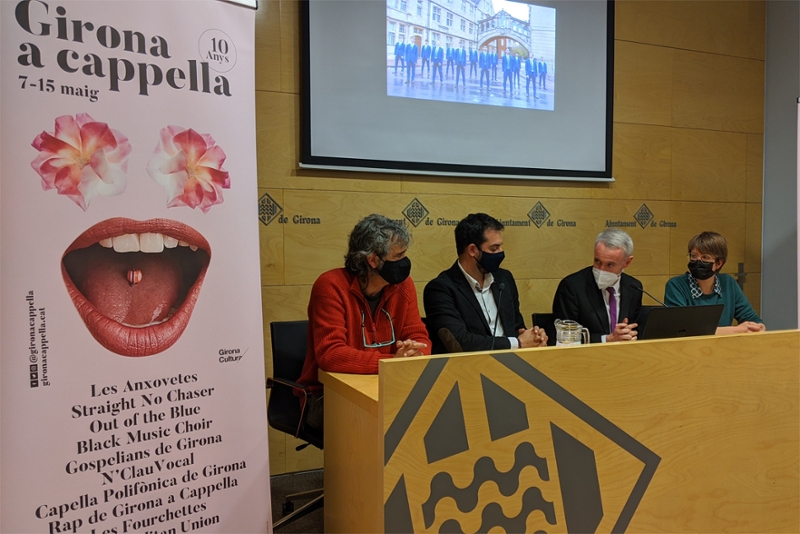 Foto 2: Pau Marquès, Quim Ayats, Albert Piñeira i Tona Gafarot, durant la presentació del festival Girona A Cappella.