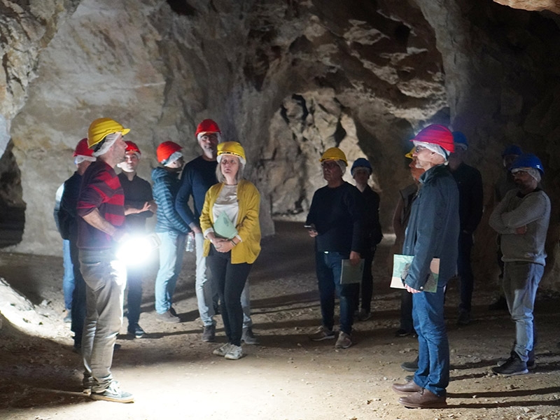 Foto 5: Inaugurades les coves prehistòriques del Pasteral&nbsp;
