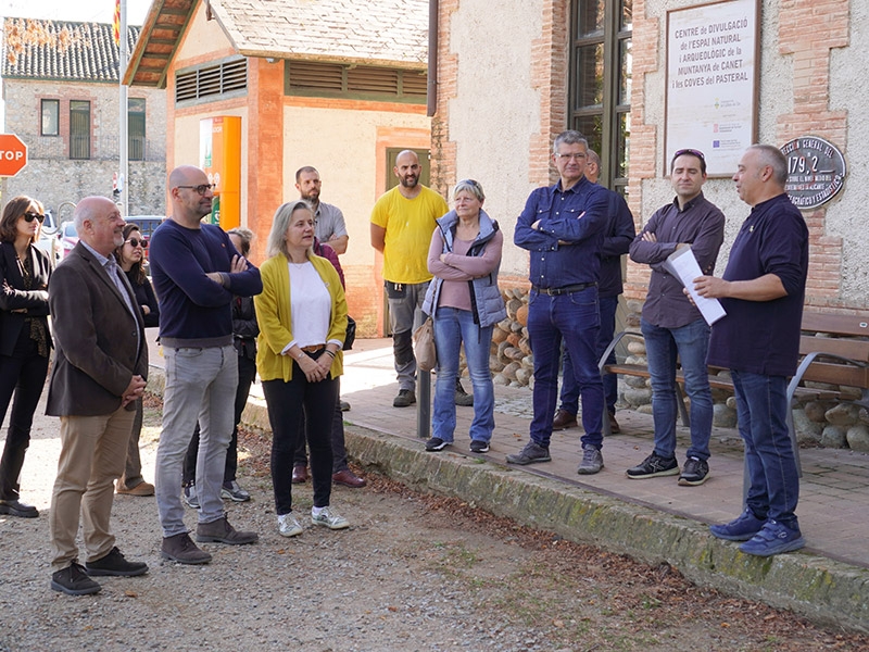 Foto 3: Inaugurades les coves prehistòriques del Pasteral&nbsp;
