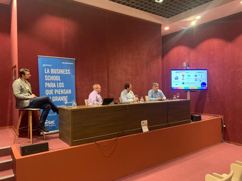 Foto : El diputat de desenvolupament sostenible, Joan Fàbrega, participa en el II Fòrum Internacional 'Ciutats i turisme sos