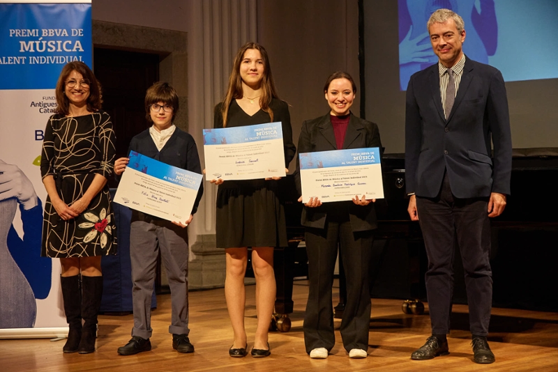Foto 3 : El Premi BBVA de música al talent individual 2023 guardona un alumne del Conservatori de Girona

