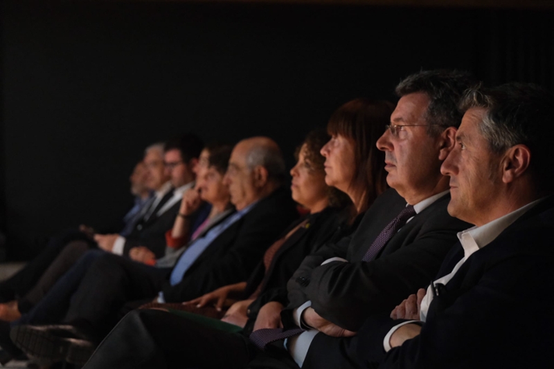 Foto 3 : Reconeixement a Cristóbal Colón, Mariona Serra i l'entitat Valentes i Acompanyades a la primera edició dels Premis Ge