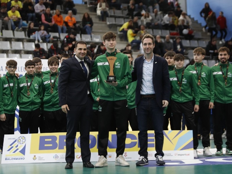 Foto 3: Blanes i Lloret de Mar acullen el Campionat d'Espanya de Seleccions Autonòmiques d'Handbol
