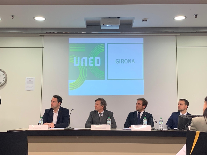 Foto 4: La UNED Girona inaugura el curs del 50è aniversari amb 1.700 alumnes inscrits