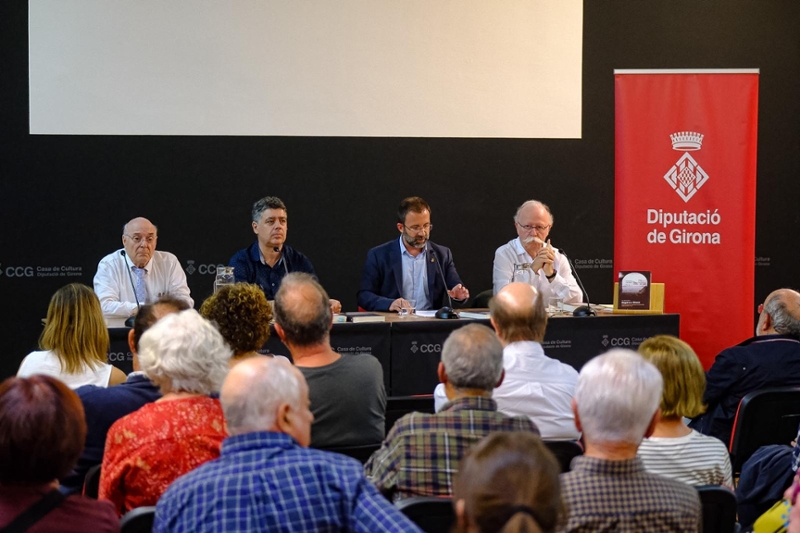 Foto 2 : Presentació del llibre Beguins a Girona d'Elvis Mallorquí, de la col·lecció «Francesc Eiximenis»