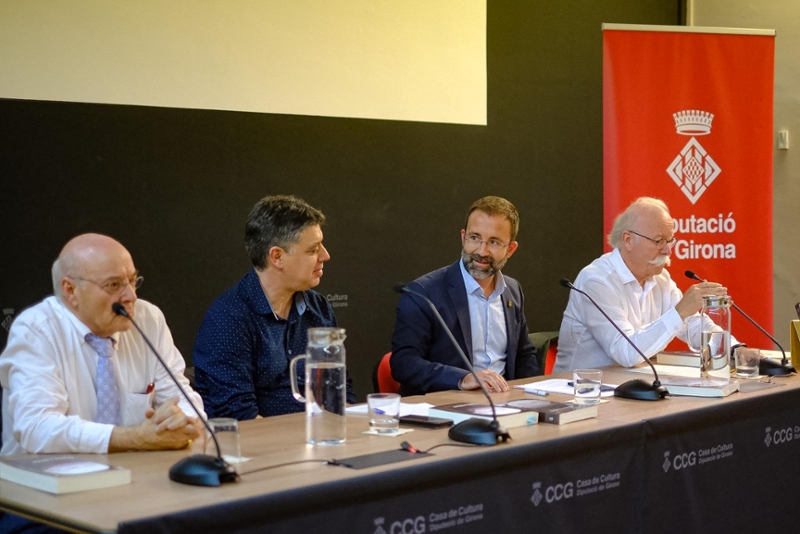 Foto 4: Presentació del llibre Beguins a Girona d'Elvis Mallorquí, de la col·lecció «Francesc Eiximenis»