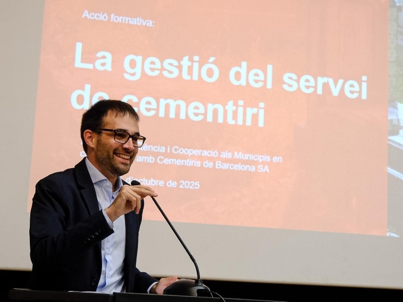 Foto 3 : La Diputació de Girona organitza una jornada per aprofundir en la gestió dels cementiris en l'àmbit local