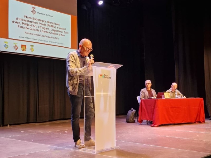 Foto 2 : La primera sessió informativa sobre els plans d'infraestructura verda de la conca del Ridaura reuneix vuitanta person