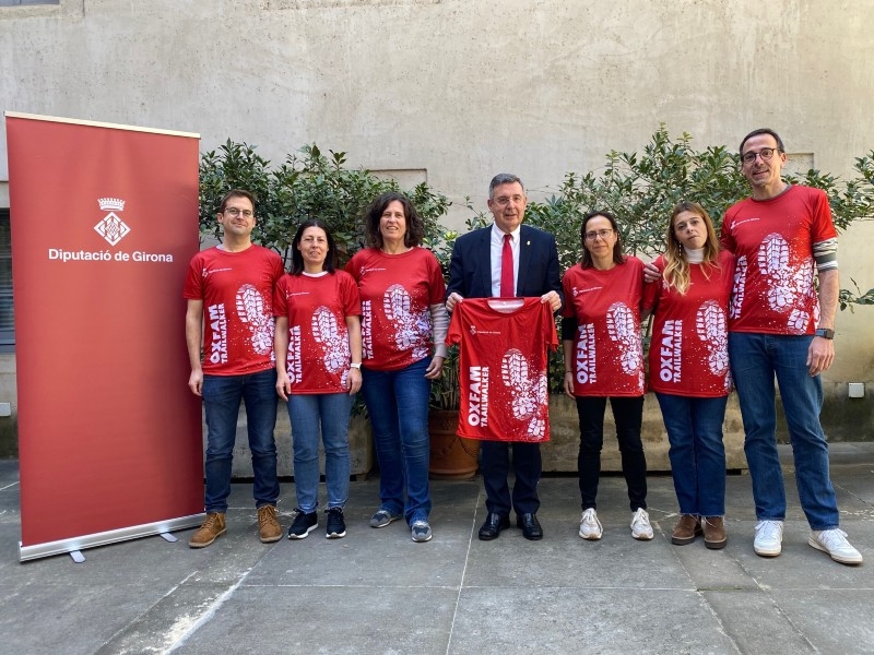 Foto : La Diputació de Girona, a la cursa solidària Oxfam Intermón Trailwalker d'aquest cap de setmana