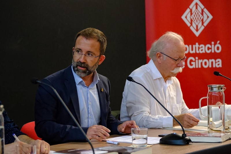 Foto 7: Presentació del llibre Beguins a Girona d'Elvis Mallorquí, de la col·lecció «Francesc Eiximenis»