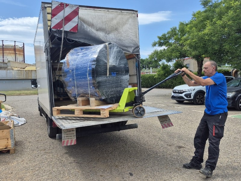 Foto : El Consorci d'Aigües comença demà, dissabte, els treballs de reparació de l'emissari submarí de la platja de Castell 