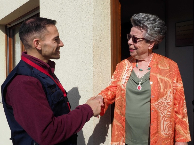 Foto 2: La Diputació de Girona renova el Servei Local de Teleassistència amb més tecnologia i suport comunitari
