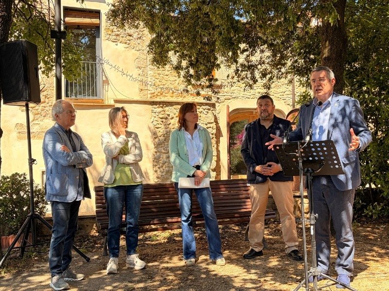 Foto : Vilademuls inaugura la rehabilitació de l'edifici de Cal Mestre de Sant Esteve de Guialbes
